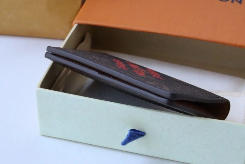 LV Wallets 4178H-0088