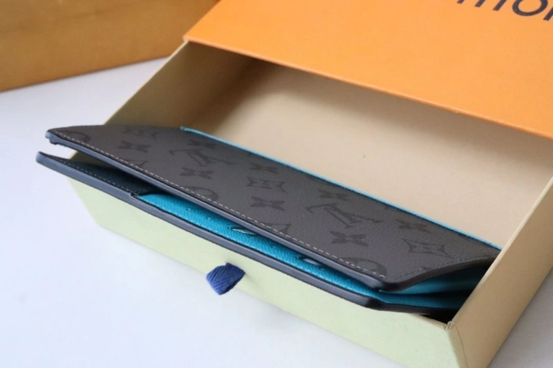 LV Wallets 4178H-0091