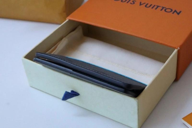 LV Wallets 4178H-0093