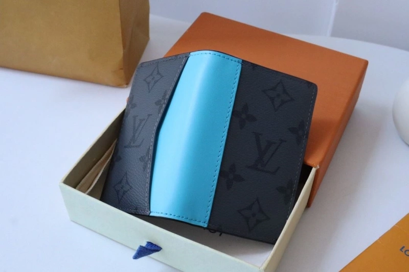 LV Wallets 4178H-0093