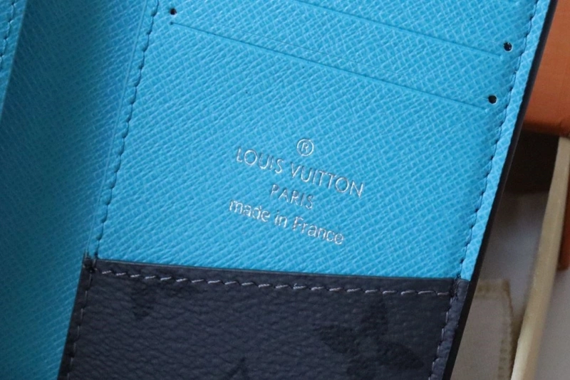 LV Wallets 4178H-0093