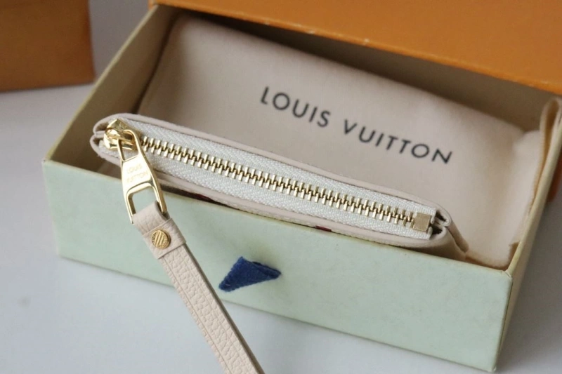 LV Wallets 4178H-0097