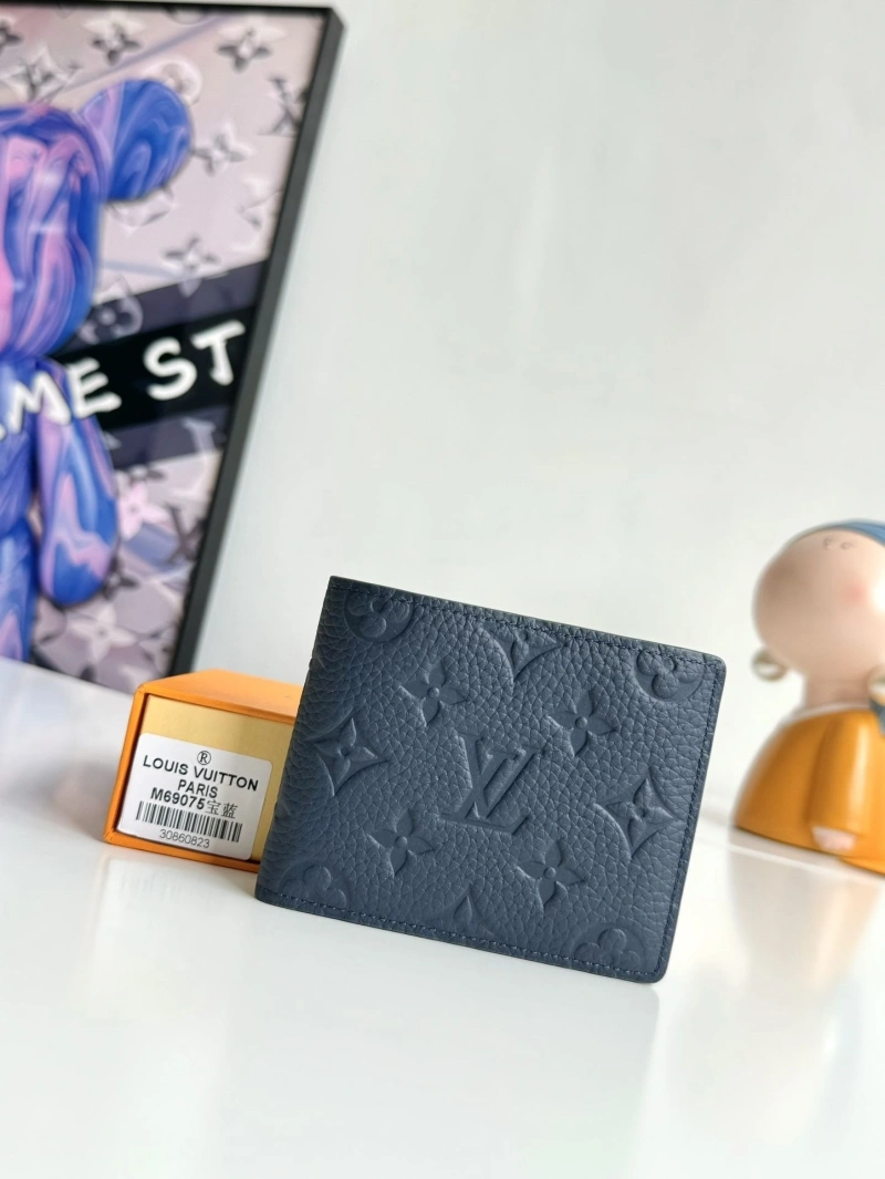 LV Wallets 4178H-0123