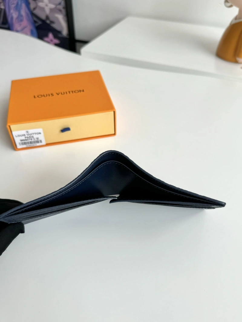 LV Wallets 4178H-0123