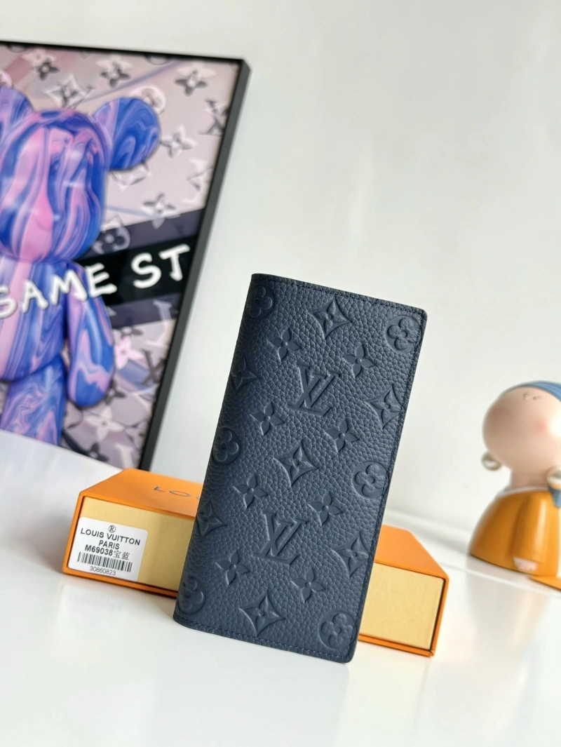 LV Wallets 4178H-0124