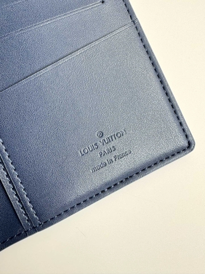 LV Wallets 4178H-0124