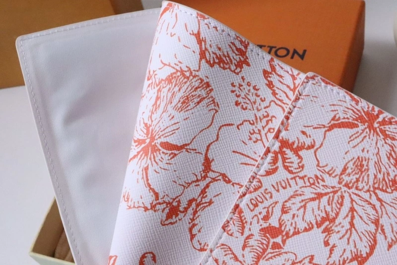 LV Wallets 4178H-0143