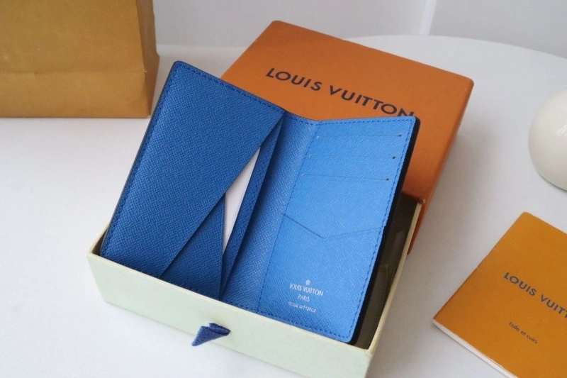LV Wallets 4178H-0169