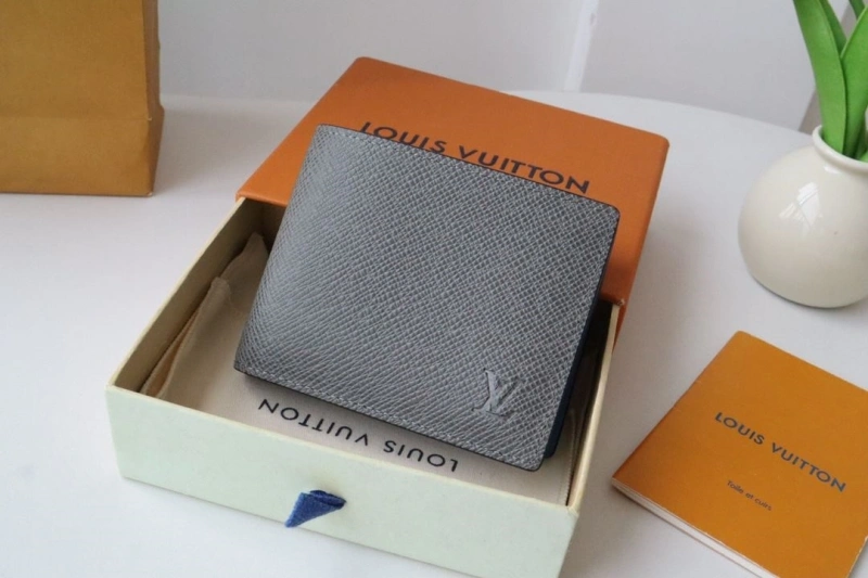 LV Wallets 4178H-0170
