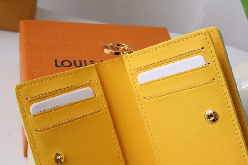 LV Wallets 4178H-0172