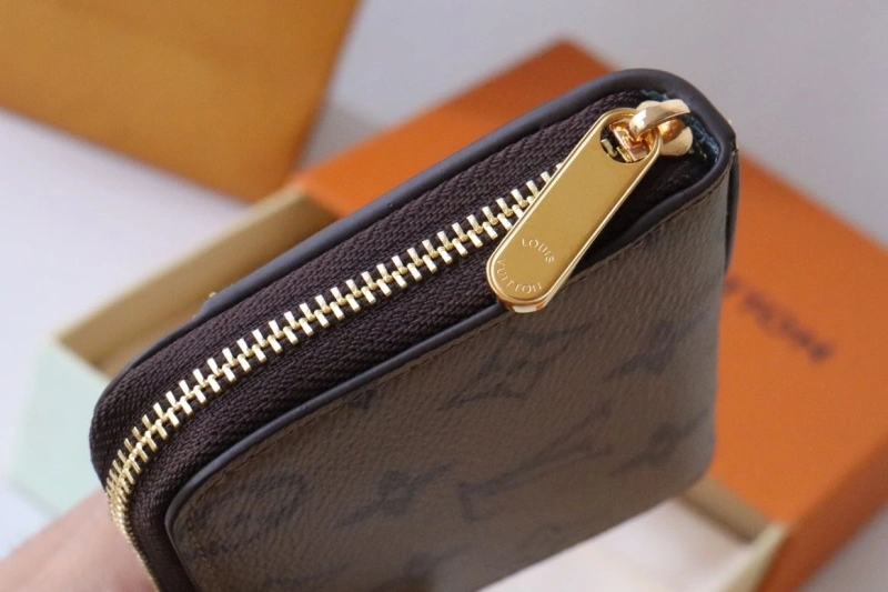 LV Wallets 4178H-0175