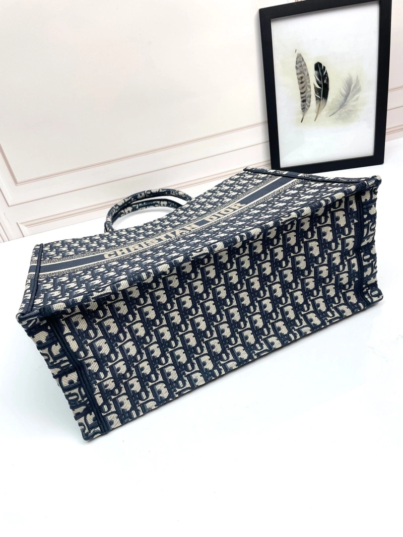 Dior Shopping Bags 4180F-0071