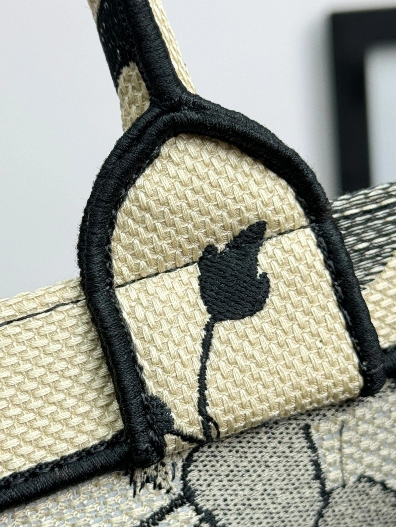 Dior Shopping Bags 4180F-0075