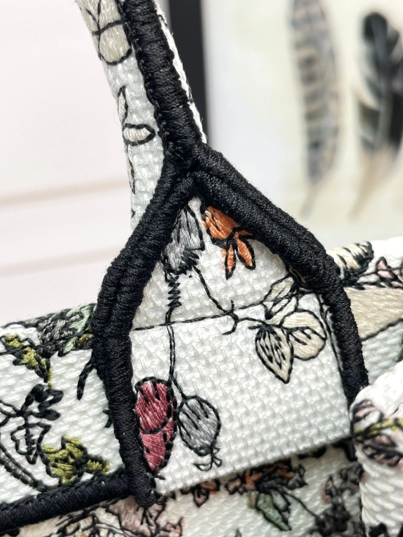 Dior Shopping Bags 4180F-0105