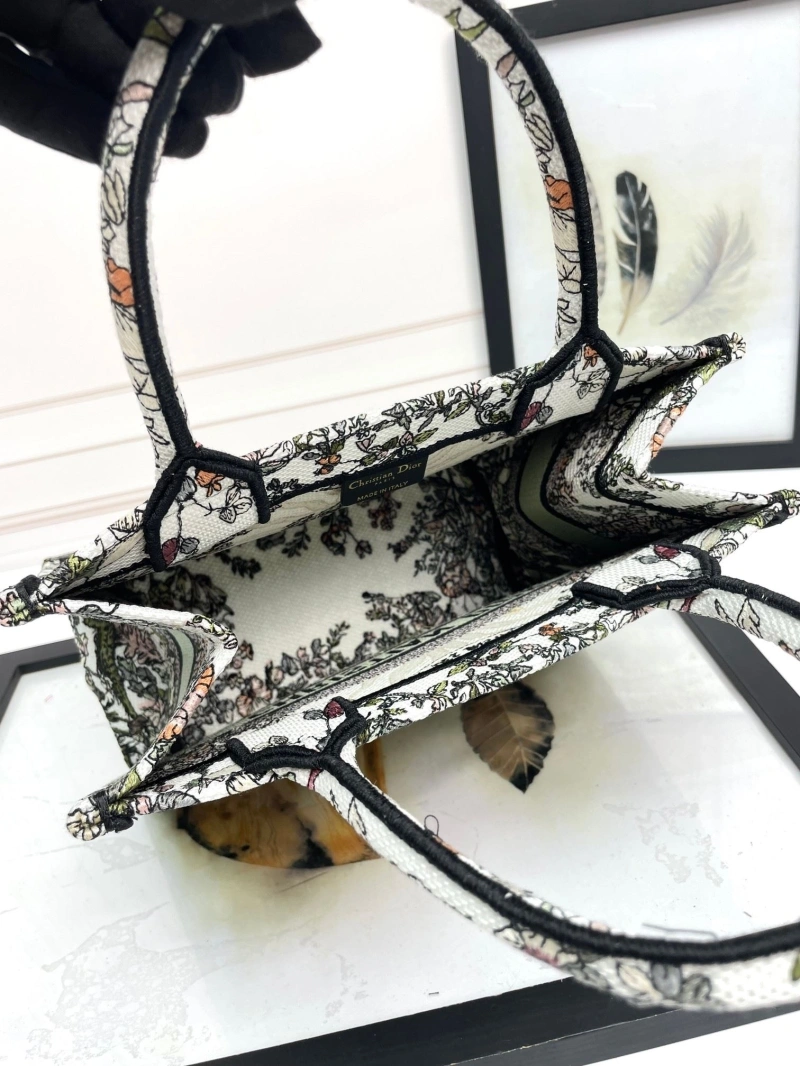 Dior Shopping Bags 4180F-0106