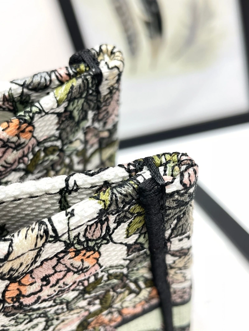 Dior Shopping Bags 4180F-0106