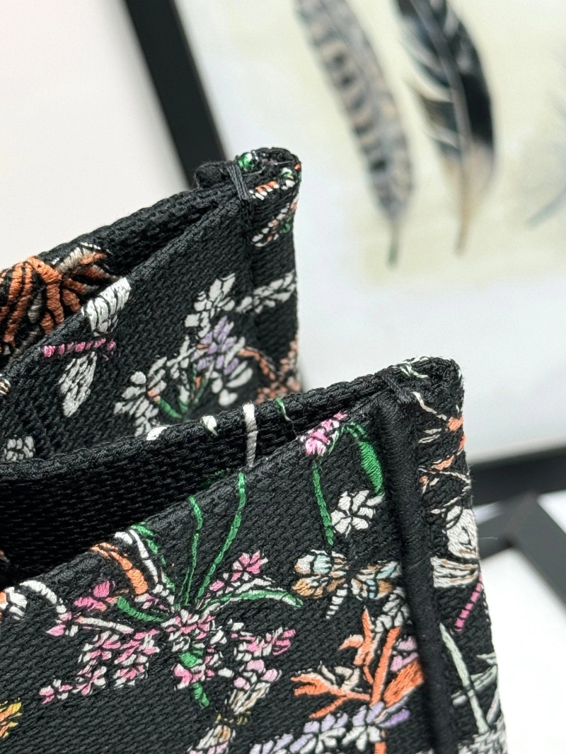 Dior Shopping Bags 4180F-0126