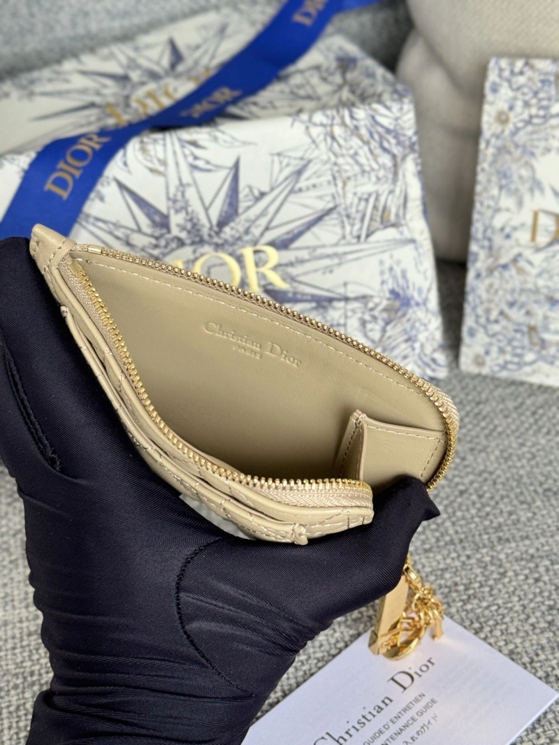 Dior Wallets 4180F-0309