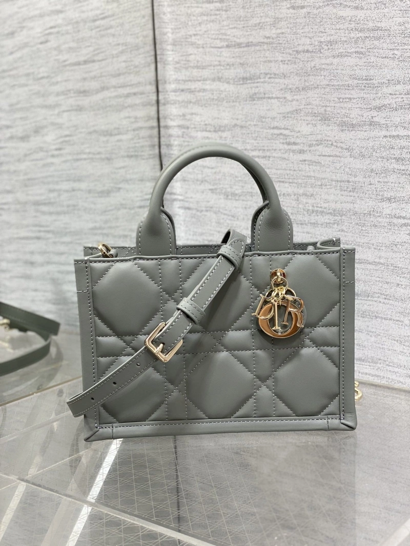 Dior Shopping Bags 4180F-0322