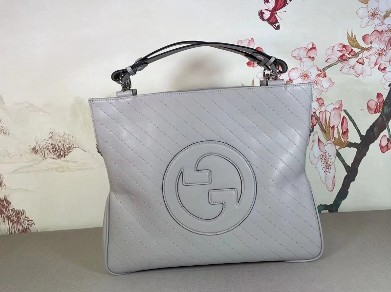 Gucci Top Handle Bags 4186-0136