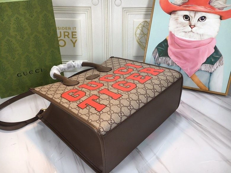 Gucci Shopping Bags 4186-0245