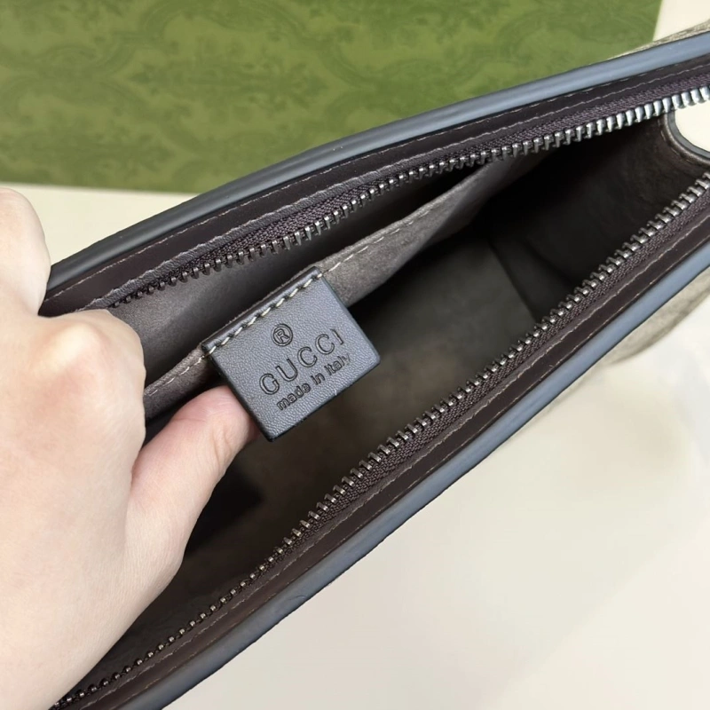 Gucci Clutch Bags 4186-0250