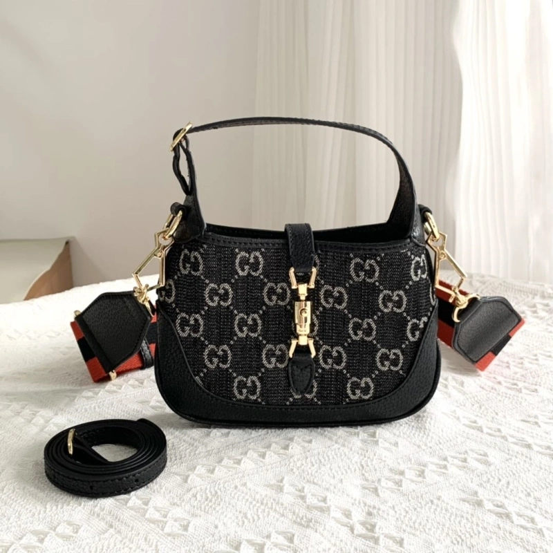Gucci Top Handle Bags 4186-0254