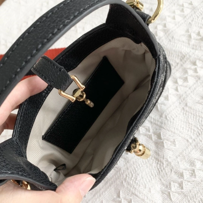 Gucci Top Handle Bags 4186-0254