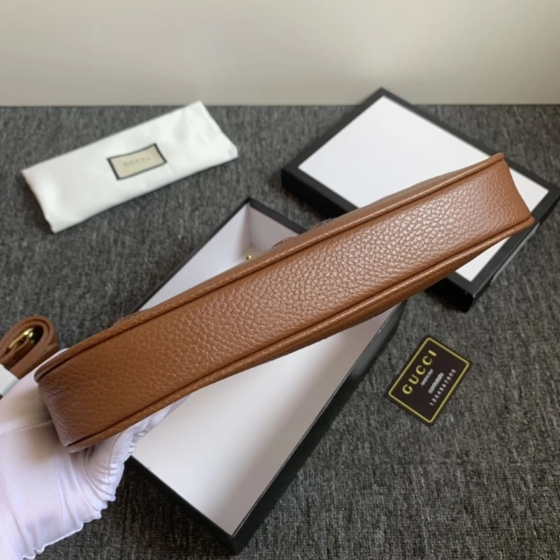 Gucci Top Handle Bags 4186-0259