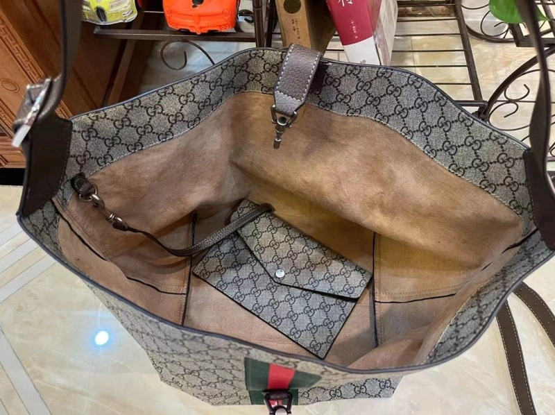 Gucci Shopping Bags 4186-0260