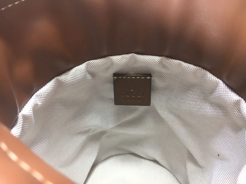 Gucci Bucket Bags 4186-0398