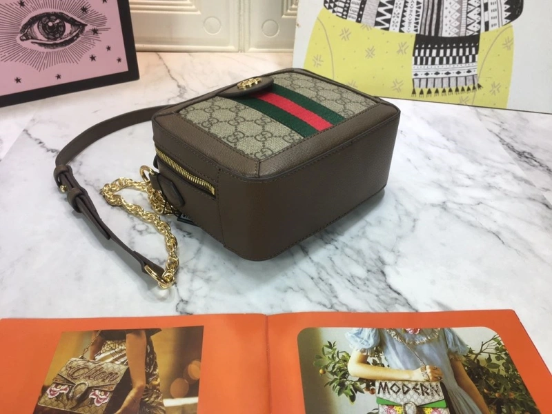 Gucci Cosmetic Bags 4186-0400