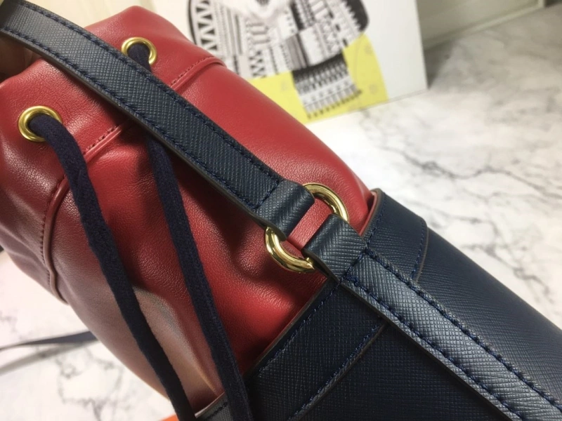 Gucci Bucket Bags 4186-0479