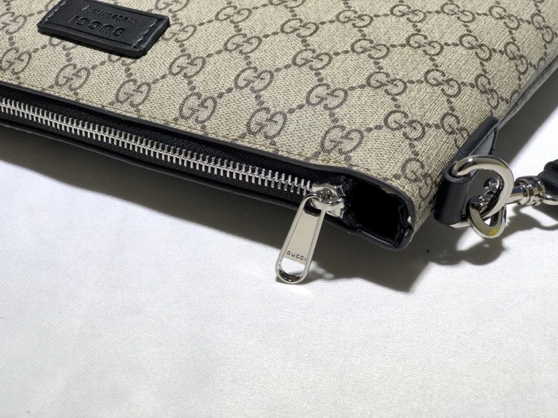 Gucci Clutch Bags 4186-0565