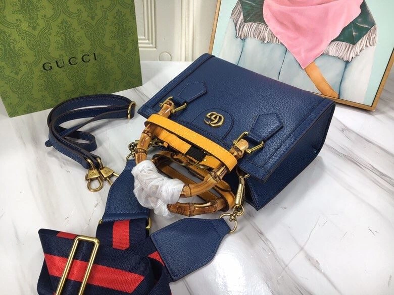 Gucci Shopping Bags 4186-0612