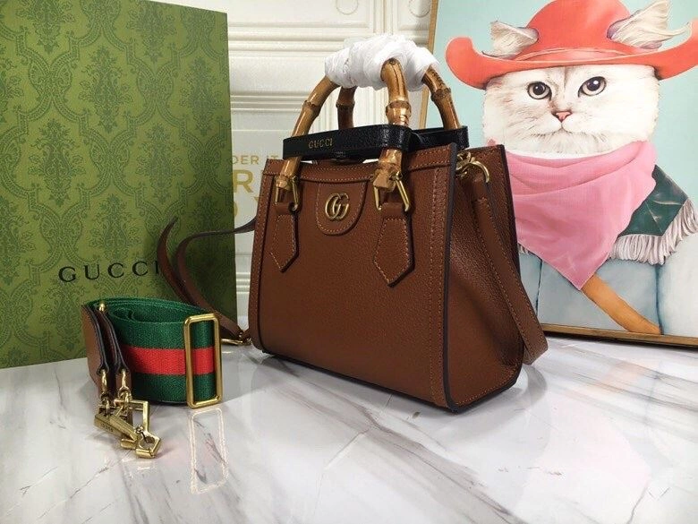 Gucci Shopping Bags 4186-0613