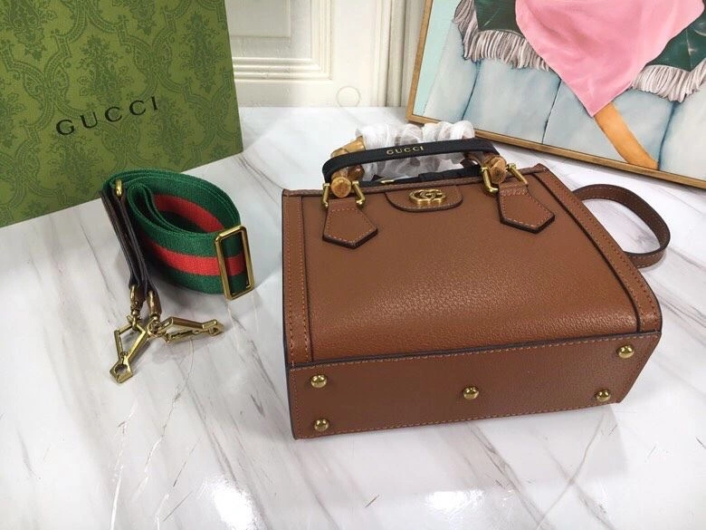 Gucci Shopping Bags 4186-0613