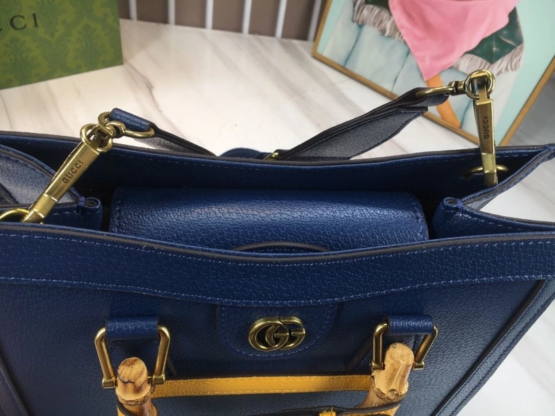 Gucci Shopping Bags 4186-0621