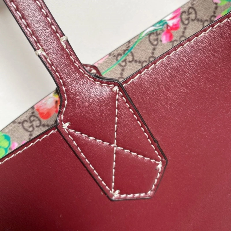 Gucci Shopping Bags 4186-0687