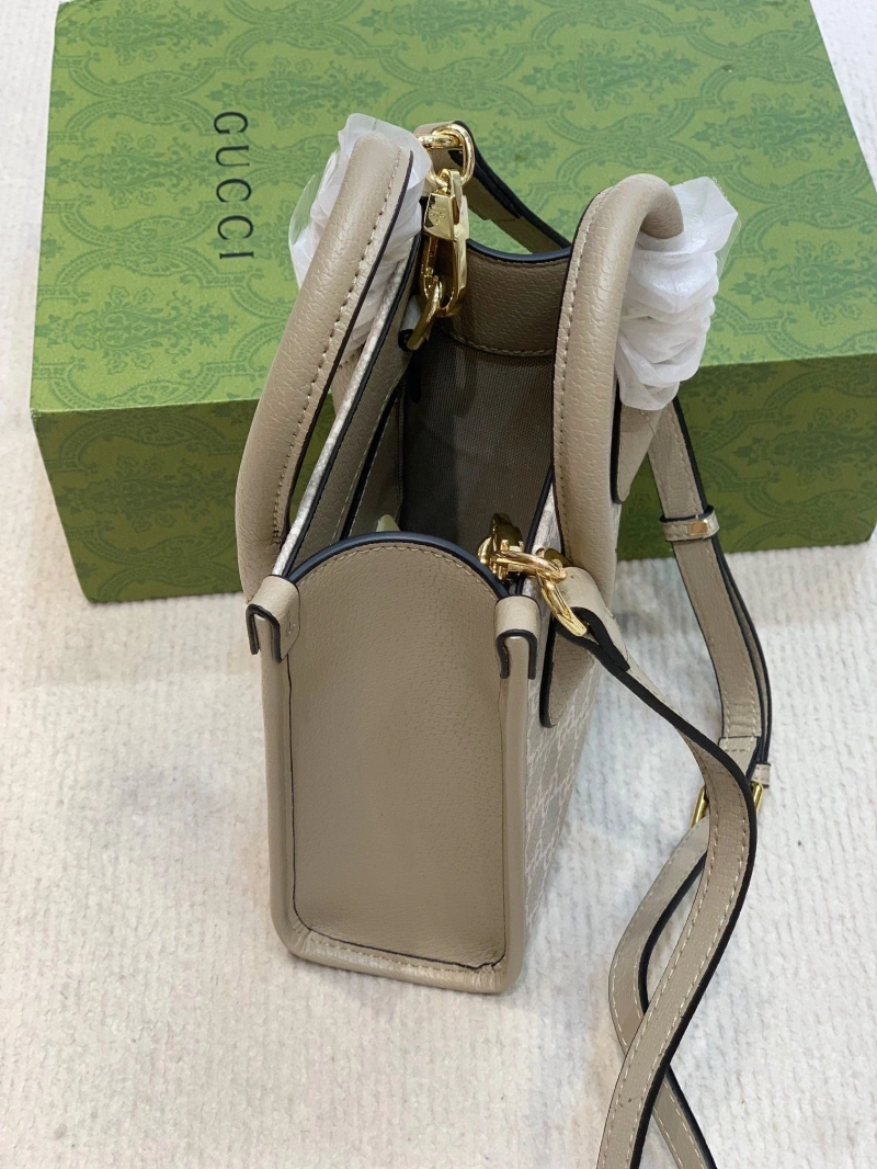 Gucci Top Handle Bags 4186-0702