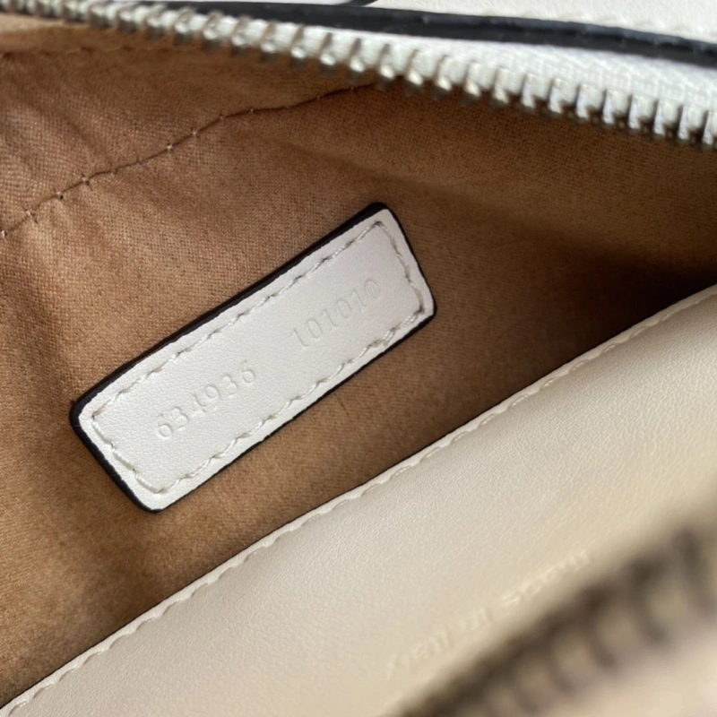 Gucci Satchel Bags 4189A-0032