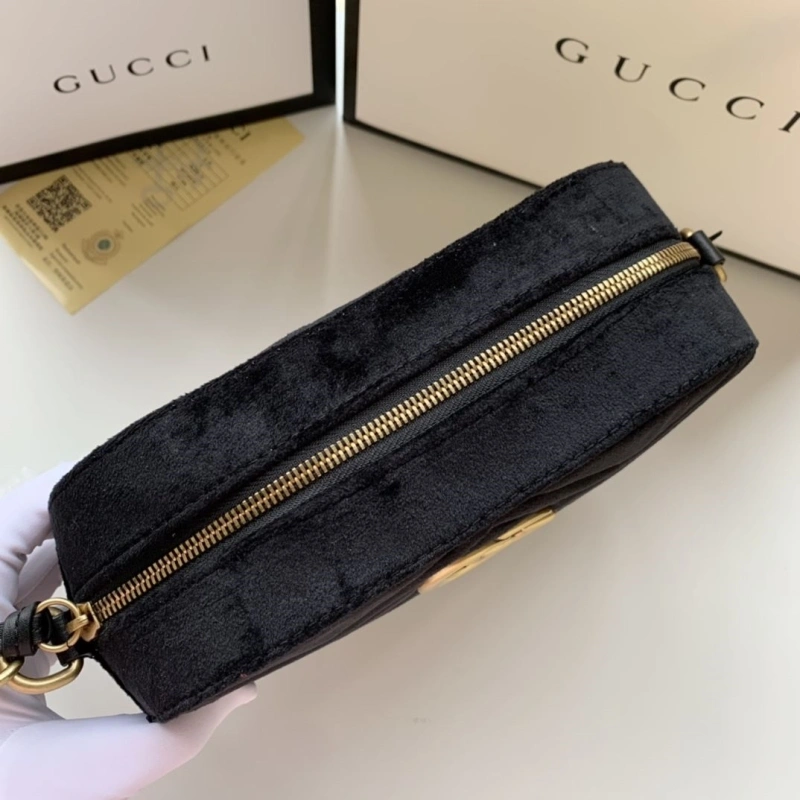 Gucci Clutch Bags 4189A-0053
