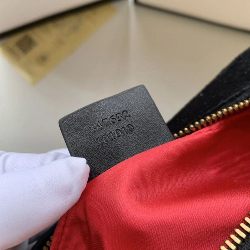 Gucci Clutch Bags 4189A-0053