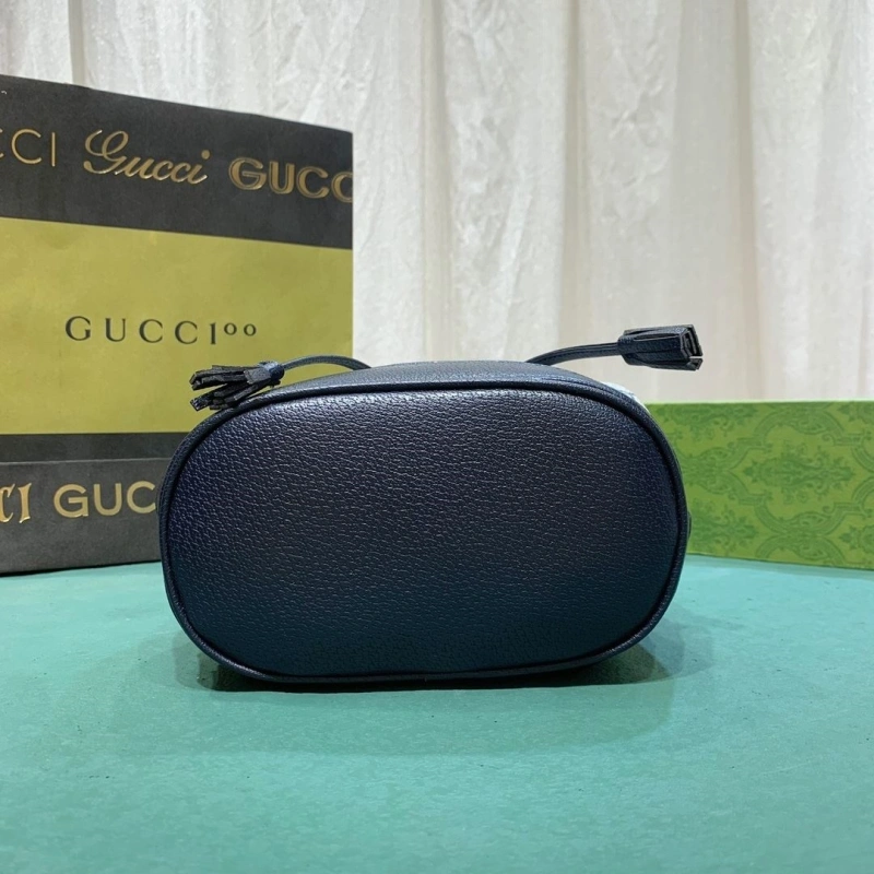 Gucci Backpacks 4189A-0130
