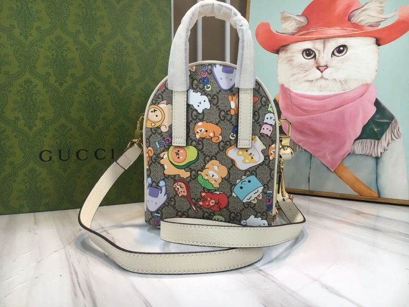 Gucci Backpacks 4189A-0156
