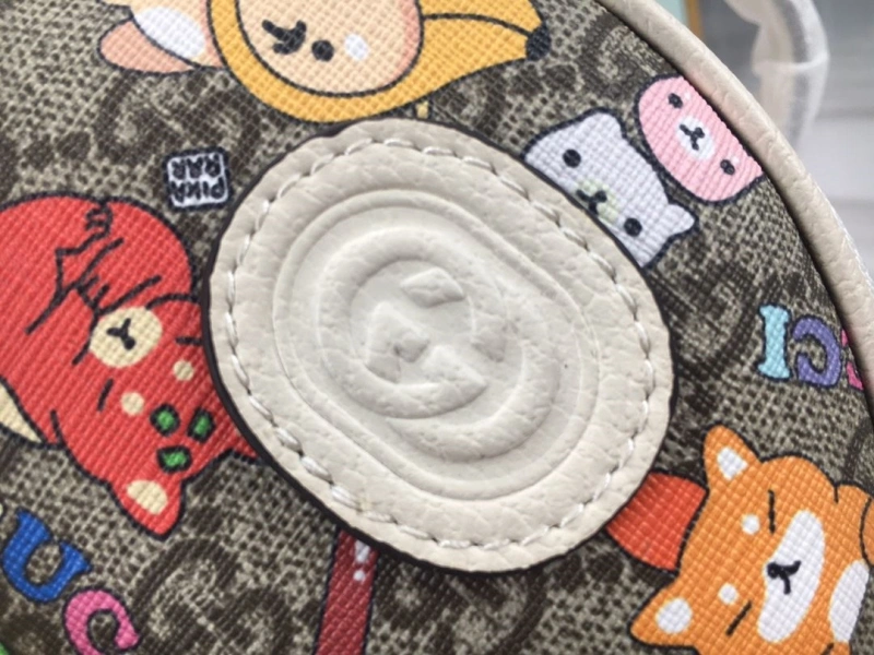 Gucci Backpacks 4189A-0156