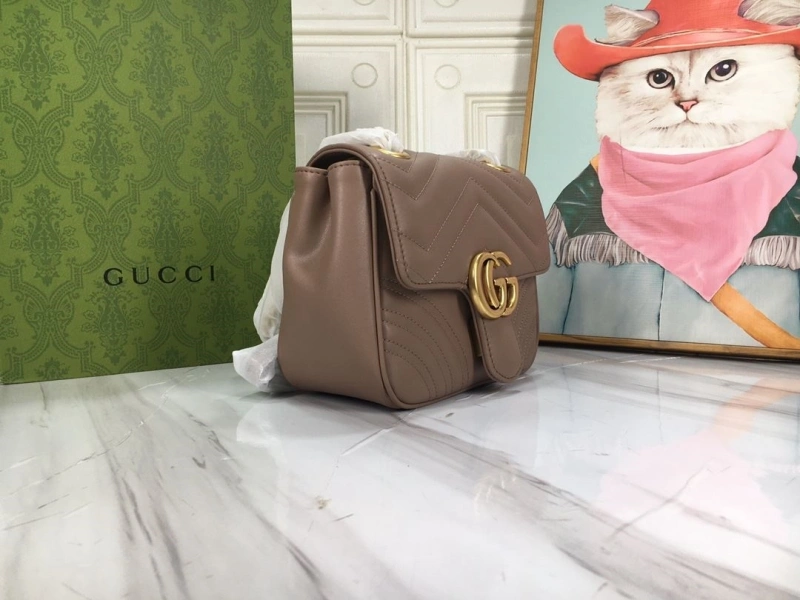 Gucci Clutch Bags 4189A-0247