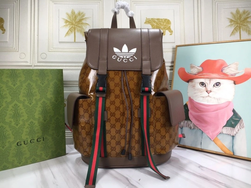 Gucci Backpacks 4189A-0266