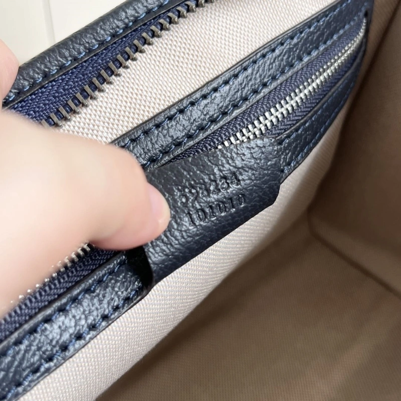 Gucci Clutch Bags 4189A-0385