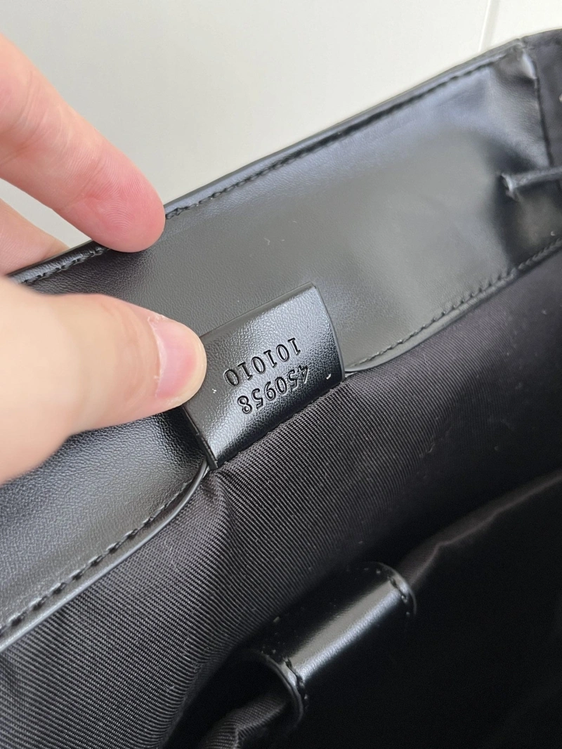 Gucci Backpacks 4189A-0481